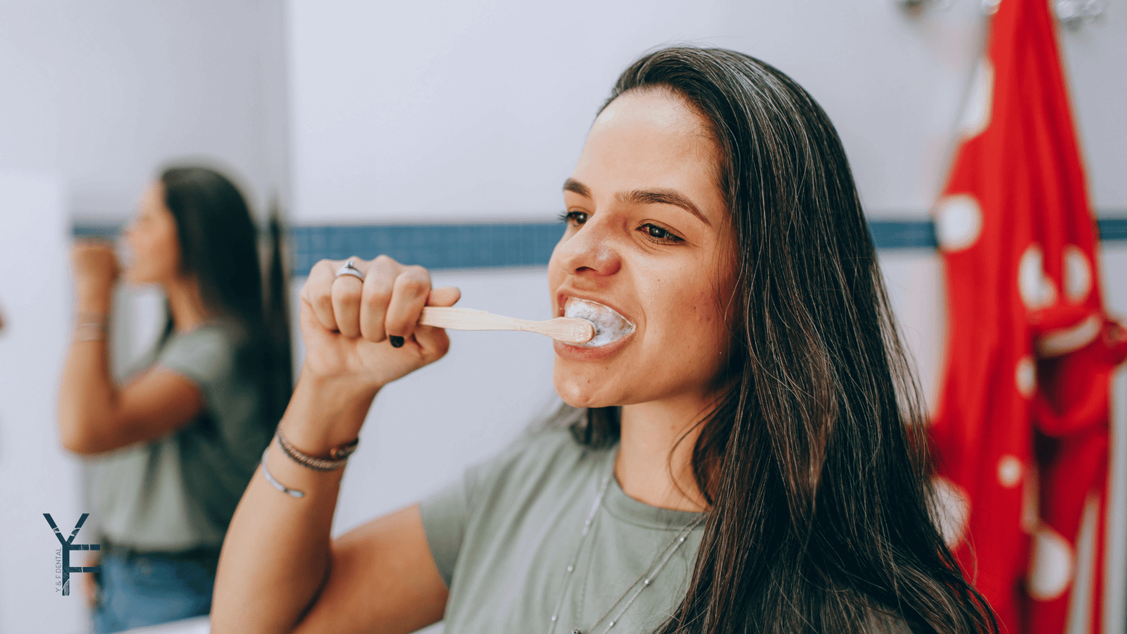 What Are Snap-In Dentures?