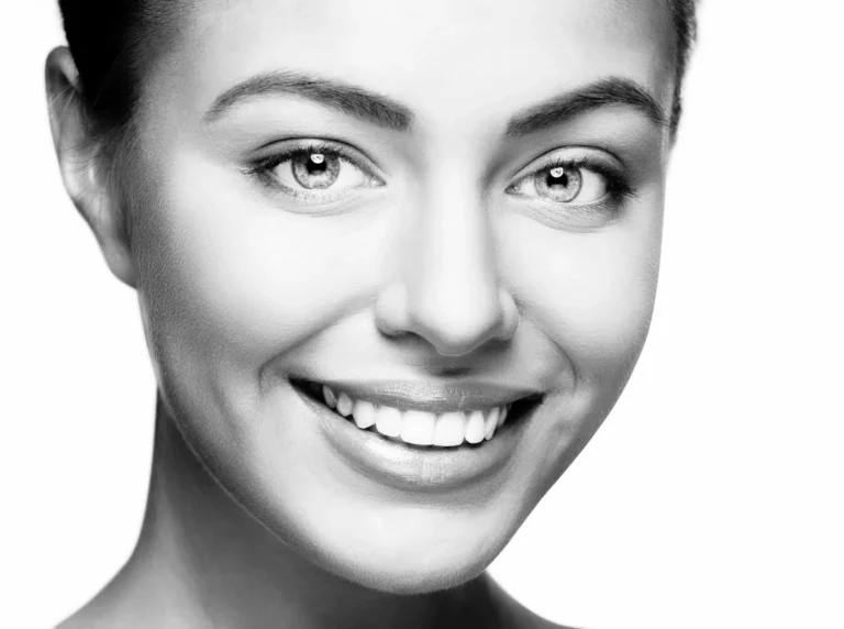 Balanced smile after gum reshaping treatment